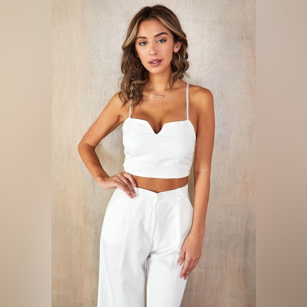 (50617-TOP-WHT) SPAGHETTI STRAP PADDED CROP TOP SHIRRED BACK - Picture 1 of 4